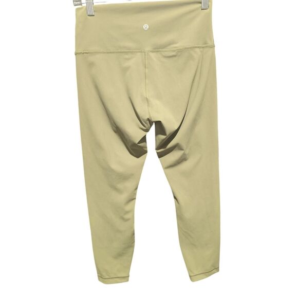 LULULEMON ATHLETICA Wunder Under Crop 23' Size 8 - Picture 4 of 4